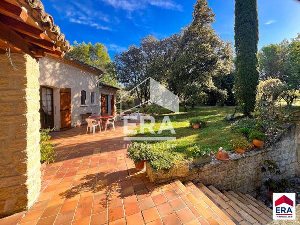 Propriété unique à vendre à Mazan !