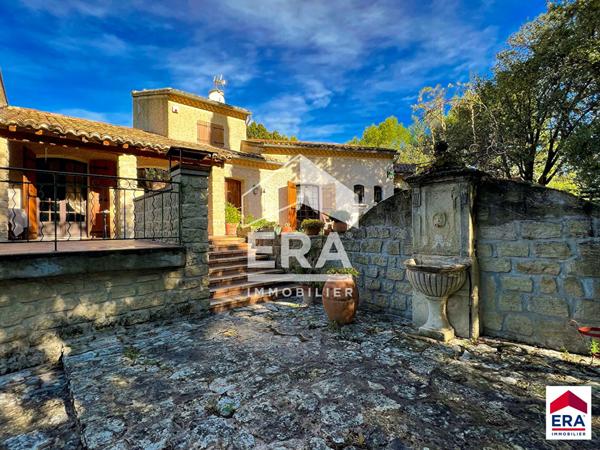 Propriété unique à vendre à Mazan !