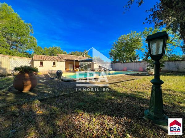 Propriété unique à vendre à Mazan !