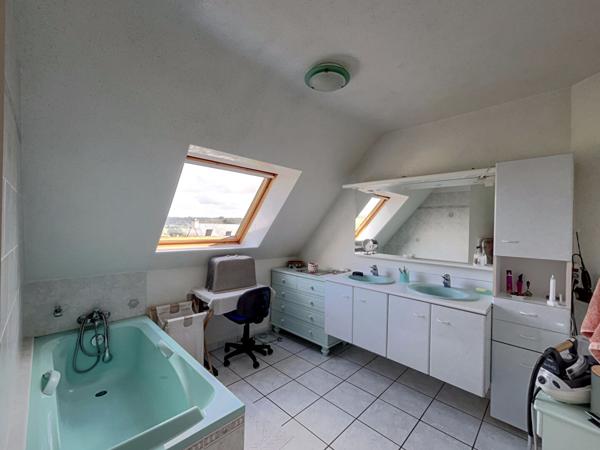 LANDERNEAU - Maison de 108m² de 7 pièces