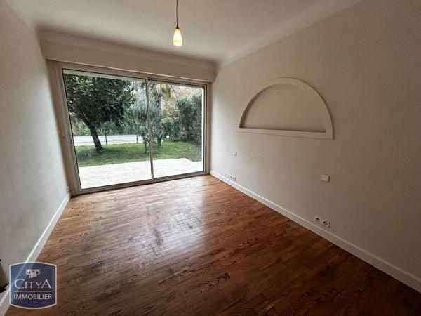 Maison à louer 7 pièces 198.85m²