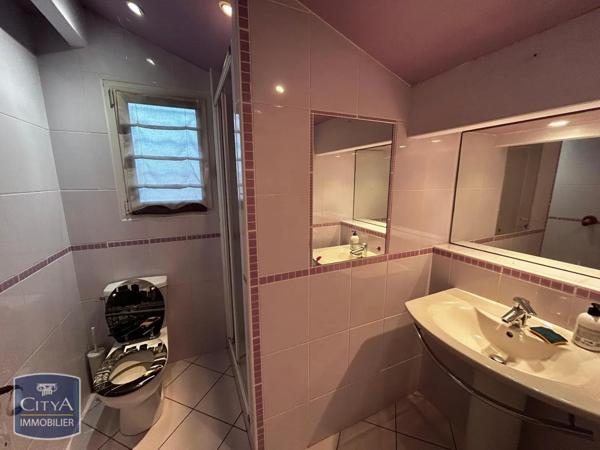 Maison à louer 7 pièces 198.85m²