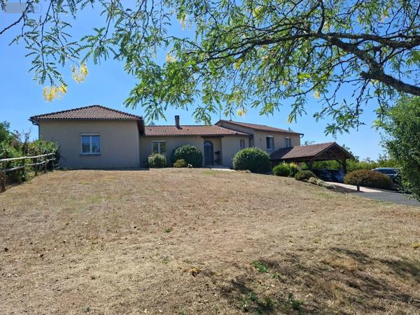 Achat - Maison Bressuire 79300 6 pièces 134 m 2 3513 m 2