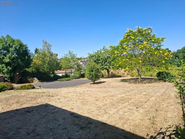 Achat - Maison Bressuire 79300 6 pièces 134 m 2 3513 m 2
