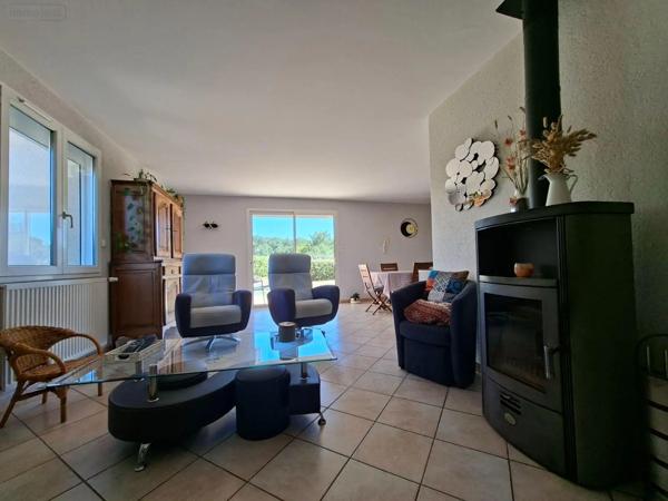 Achat - Maison Bressuire 79300 6 pièces 134 m 2 3513 m 2