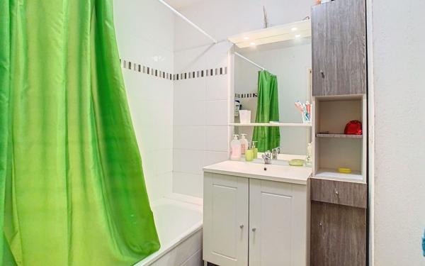Appartement à louer    2 pièces • 44,92 m2 Arpajon-sur-Cère