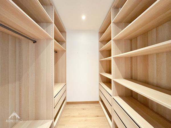 Saint-Genis-Pouilly (01630) Appartement 4 Pièces 133 m2