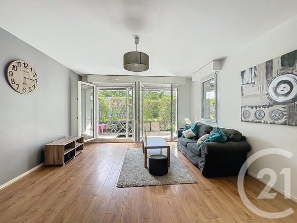 Appartement F2 à vendre  2 pièces - 49 m2 NOISY LE GRAND - 93