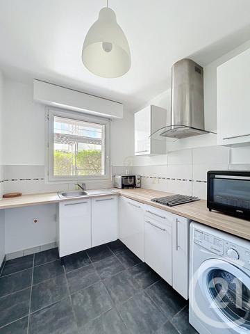 Appartement F2 à vendre  2 pièces - 49 m2 NOISY LE GRAND - 93