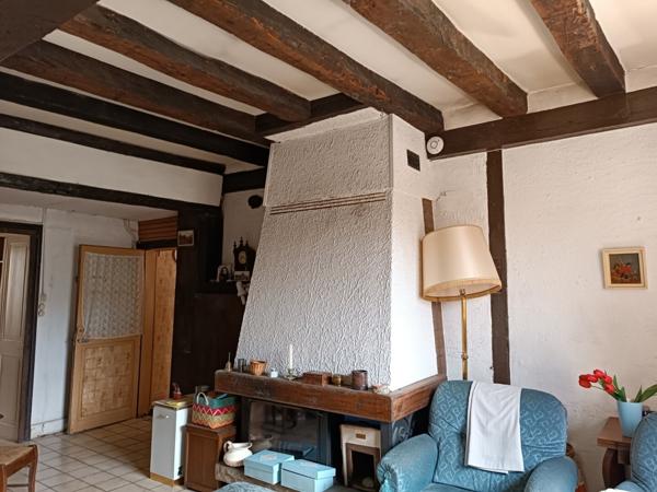 MAISON 150 M² 4 CHAMBRES PROCHES COMMERCES COMMODITES