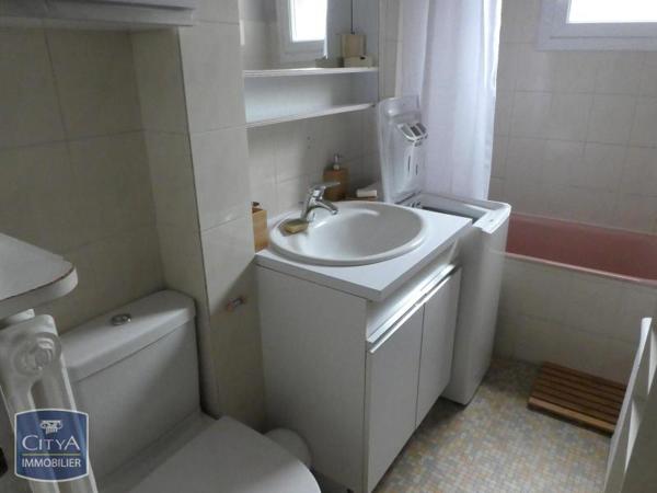 Appartement à louer 2 pièces 45.3m² Saint-Étienne (42000)