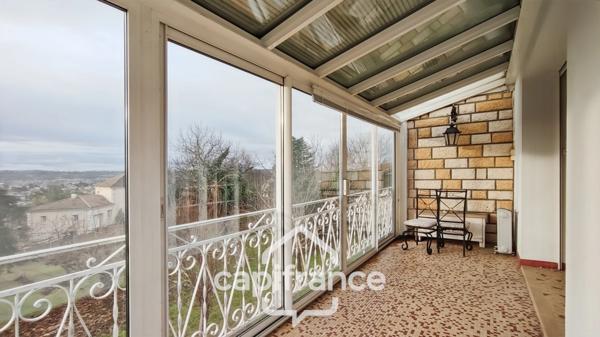 Dpt Lot et Garonne (47), à vendre VILLENEUVE SUR LOT maison P6 de 189 m² - Terrain de 1 546,00 m²