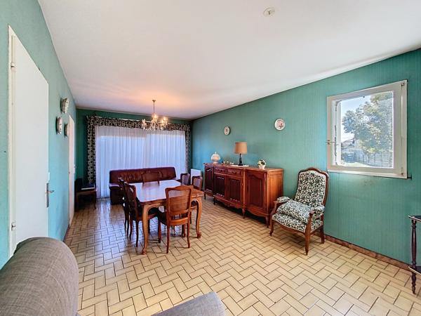 Appartement T3 avec terrasse et parking