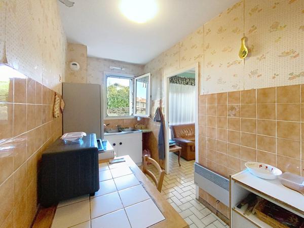 Appartement T3 avec terrasse et parking