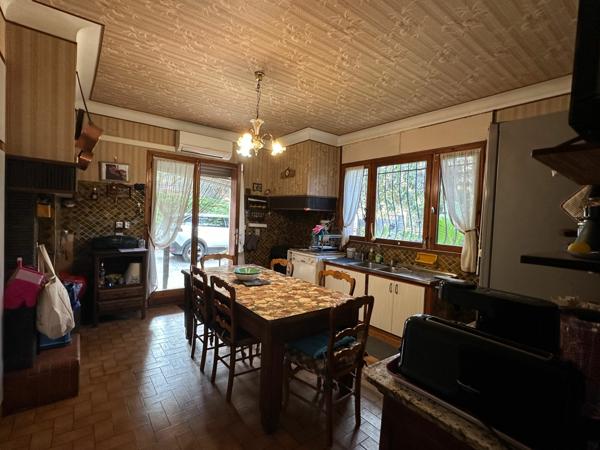 Maison à vendre    6 pièces •  Espira-de-l'Agly