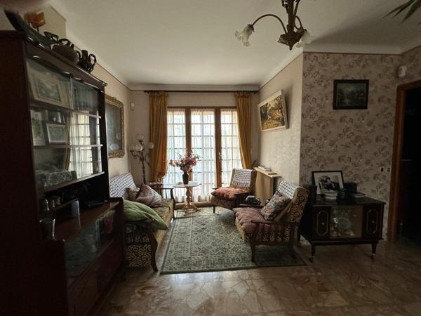 Maison à vendre    6 pièces •  Espira-de-l'Agly