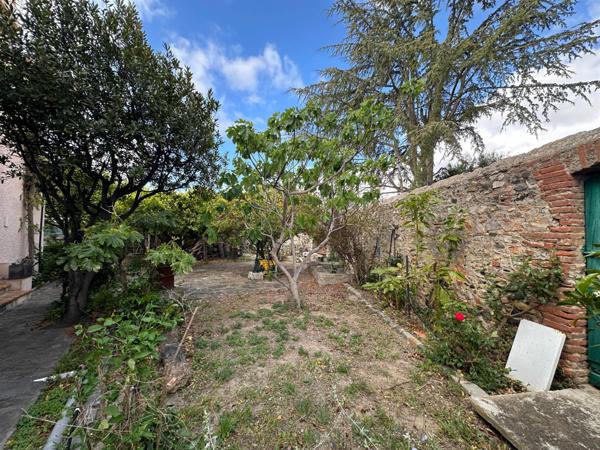 Maison à vendre    6 pièces •  Espira-de-l'Agly