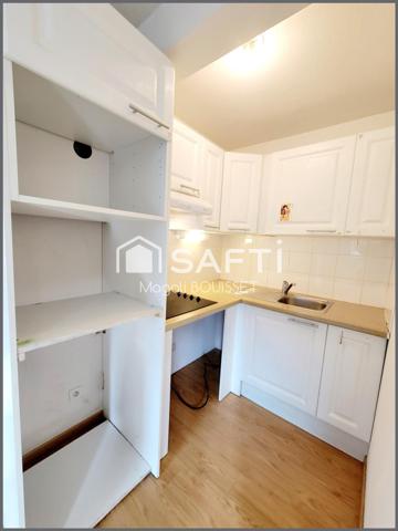 Appartement T3 de 51m² trois balcons et vue sur le Pic D'Aran, deux chambres et salles d'eau et bain, un local à ski et vélo, place de parking.