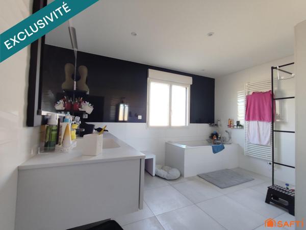 maison neuve, contemporaine,