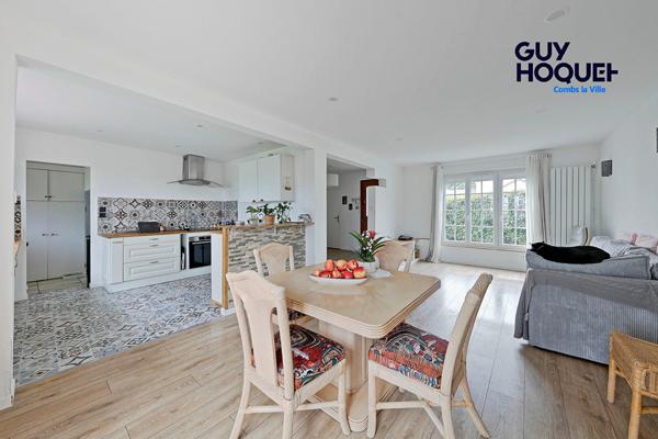 Vente : maison 7 pièces à COMBS LA VILLE avec double garage