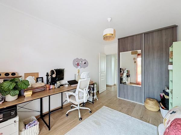 Appartement Laval 4 pièce(s) 76.30 m2