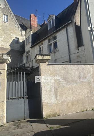 EXCLUSIVITE A VENDRE Appartement Tours centre STUDIO 16.13 m2 cour/terrasse 20.34 M² Hors Carrez