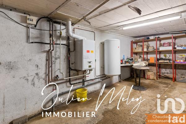 Immeuble à vendre 334 m² Éloie