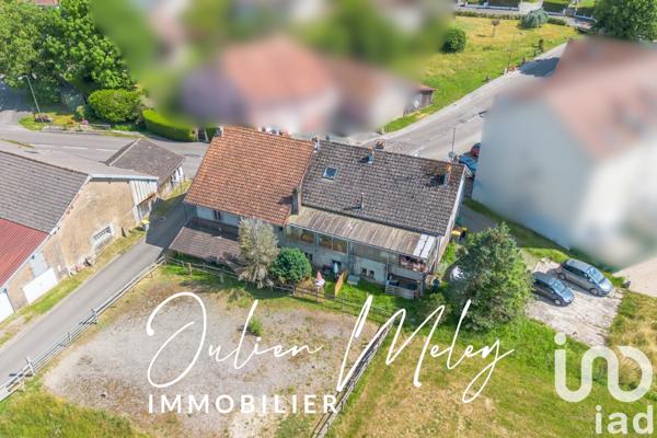 Immeuble à vendre 334 m² Éloie