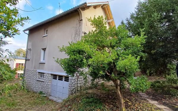 Maison à vendre    4 pièces •  Saint-Pierre-lès-Nemours