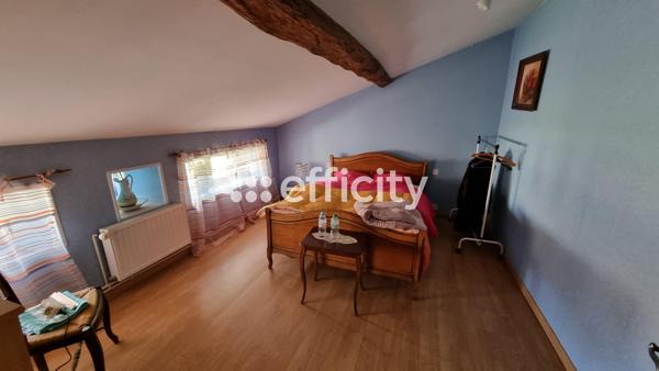 Maison 8 pièces - 235 m²