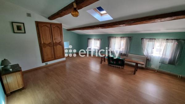 Maison 8 pièces - 235 m²