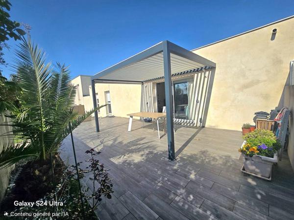 Villa de plain pied T5  de 84 m² + souplex habitable de 84 m² ; soit 168 m² sur 234 m² de terrain