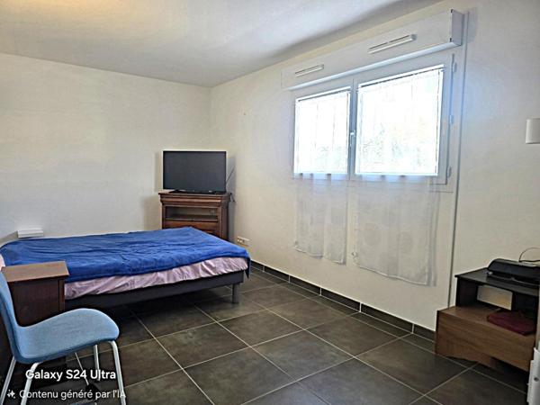 Villa de plain pied T5  de 84 m² + souplex habitable de 84 m² ; soit 168 m² sur 234 m² de terrain