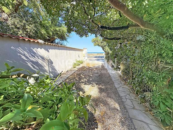 VIAGER OCCUPÉ - EXCLUSIVITÉ  - Maison 75 m² en VIAGER OCCUPÉ - Première ligne mer à La Franqui (11560)