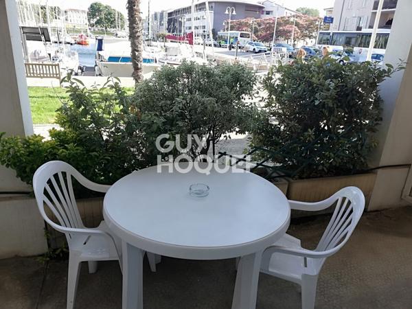 STUDIO 20 m² – VUE SUR LE PORT – ROCHEFORT