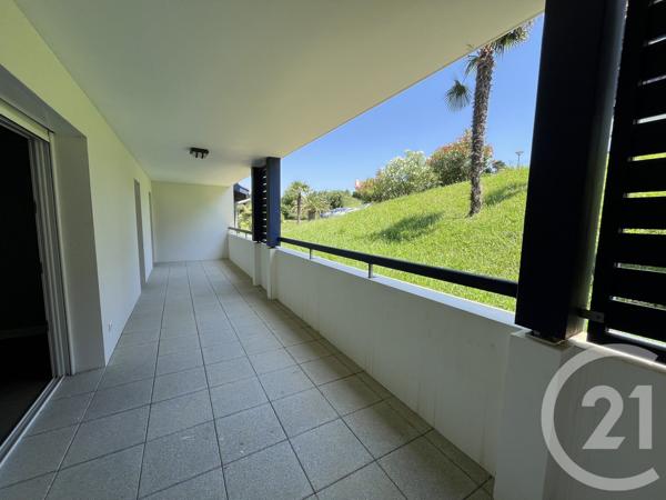 Appartement F4 à vendre  4 pièces - 73,89 m 2   ST JEAN DE LUZ  - 64