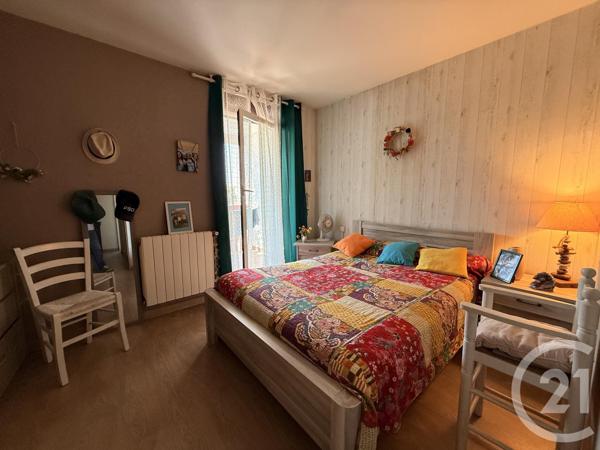 Appartement F4 à vendre  4 pièces - 73,89 m 2   ST JEAN DE LUZ  - 64