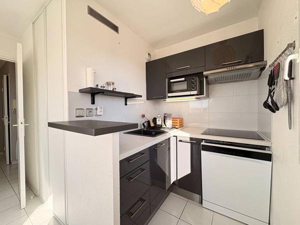 APPARTEMENT à VAUX SUR MER