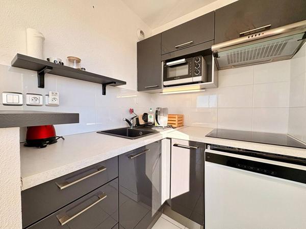 APPARTEMENT à VAUX SUR MER