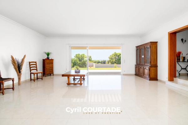Villeneuve-Lès-Maguelone – Maison avec vue Exceptionnelle de 200 M² – Terrain 1 935 M² – Sous-Sol 110 M²