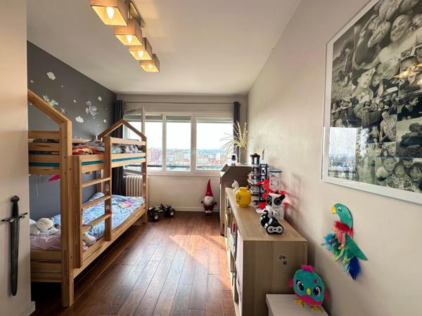 Incroyable vue pour ce 4 pièces de 62m2 en bord de Marne