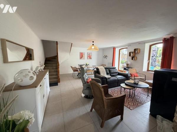 Maison d'habitation T.5 construite sur 3 niveaux