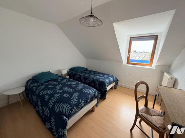 Maison d'habitation T.5 construite sur 3 niveaux