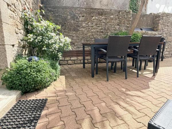 Maison d'habitation T.5 construite sur 3 niveaux