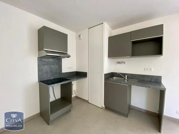 Appartement à louer 2 pièces 55.99m²