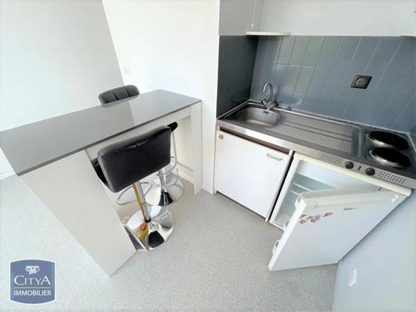 Appartement à louer 1 pièce 24.04m² Clermont-Ferrand (63000)