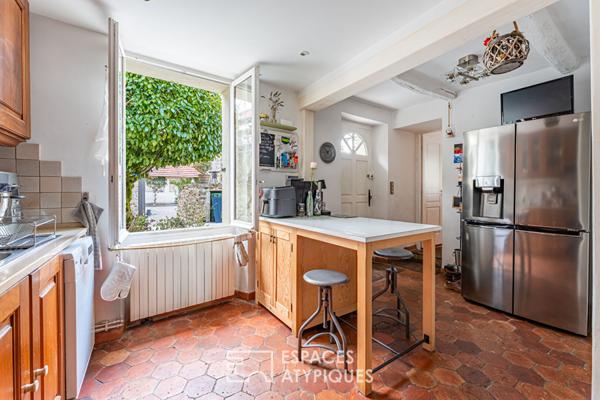 Charmante maison de ville avec jardin au coeur de Cernay-la-Ville