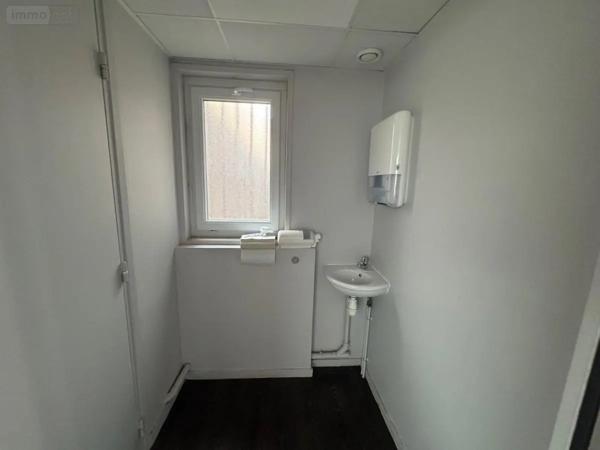 Location - Fonds et/ou murs commerciaux Lille 59000 110 m 2