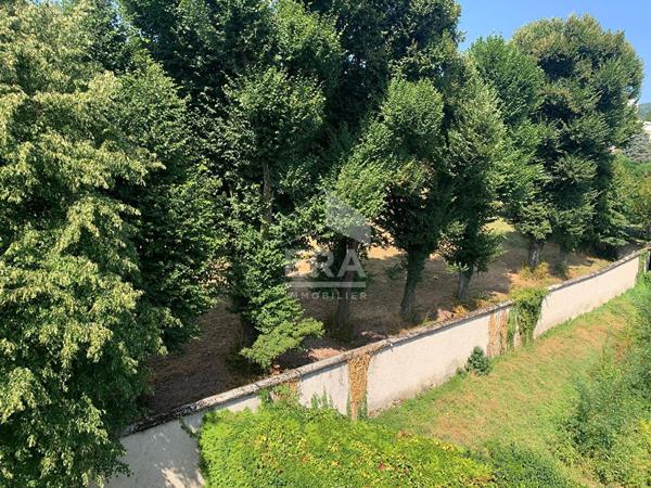 Appartement Voiron de 3 pièce(s de 60 m²