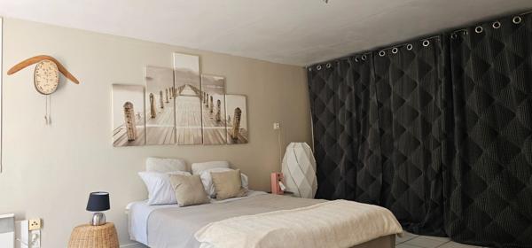 HOSSEGOR(40) - VASTE VILLA AVEC PISCINE - PROCHE DE LA FORET - CALME ABSOLU
